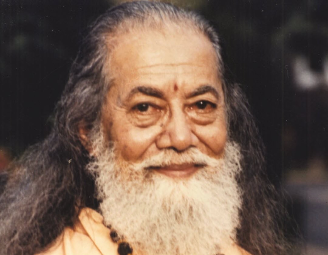 Sri Hariharananda Giri portrait